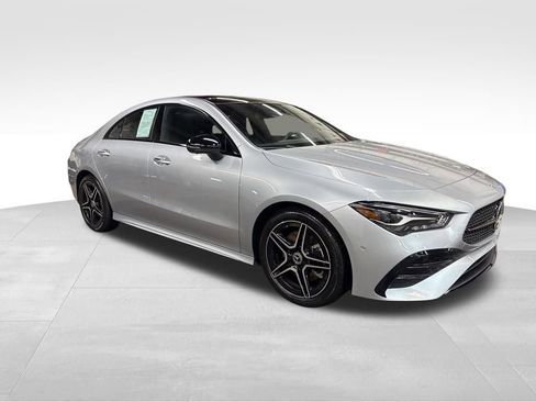 Certified 2025 Mercedes-Benz CLA 250 4MATIC image 8