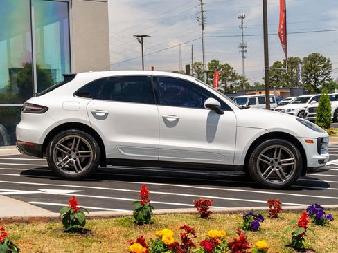 Used 2019 Porsche Macan AWD/4WD image 9