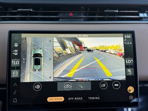 Used 2024 Land Rover Range Rover Sport SE image 49