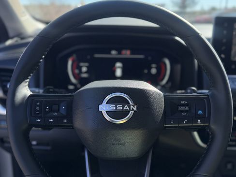 Used 2026 Nissan Rogue Platinum w/ Platinum Premium Package image 22