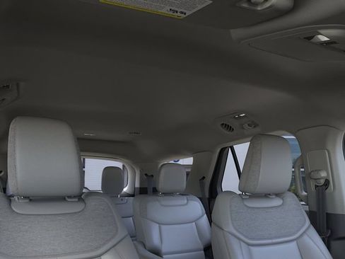 New 2026 Ford Explorer Active w/ Active Comfort Package AWD/4WD image 22