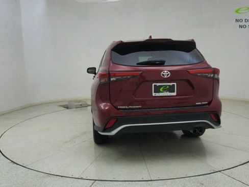 Used 2022 Toyota Highlander XSE AWD/4WD image 73