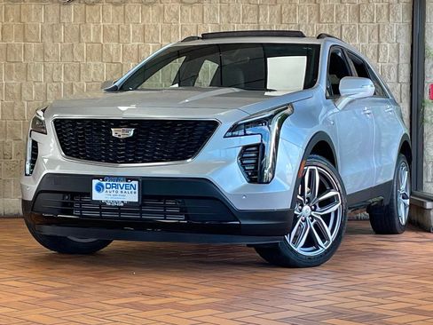 Used 2020 Cadillac XT4 Sport AWD/4WD image 2