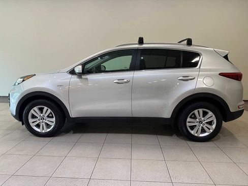 Used 2017 Kia Sportage LX w/ LX Popular Package AWD/4WD image 3