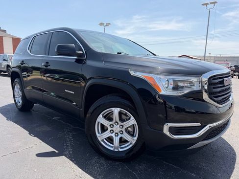 Used 2019 GMC Acadia SLE FWD image 2