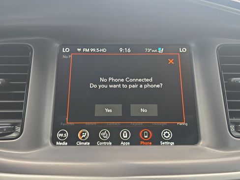 Used 2022 Dodge Charger R/T w/ Plus Group image 15