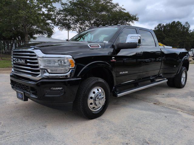 Used 2023 RAM 3500 Limited AWD/4WD image 7