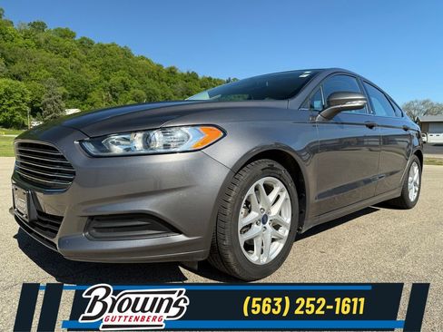 Used 2014 Ford Fusion SE FWD image 1