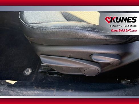 Used 2025 Jeep Compass Trailhawk AWD/4WD image 11
