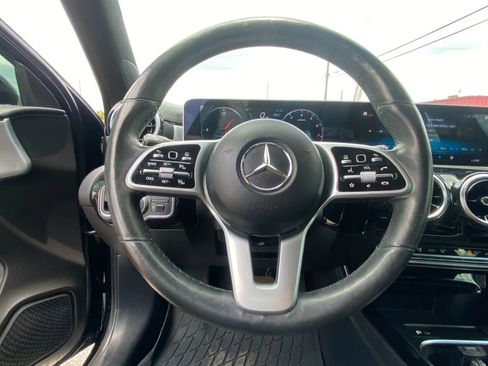 Used 2020 Mercedes-Benz A 220 4MATIC image 8