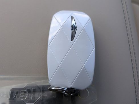 Used 2026 Genesis GV70 2.5T AWD/4WD image 33