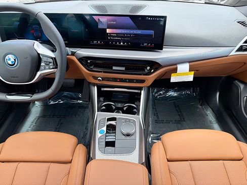 New 2026 BMW i4 eDrive40 w/ Parking Assistance Package image 18