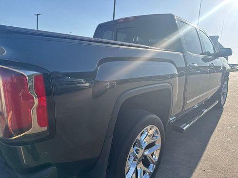 Used 2017 GMC Sierra 1500 Denali AWD/4WD image 5