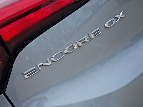 Used 2023 Buick Encore GX Select w/ Experience Buick Package FWD image 15