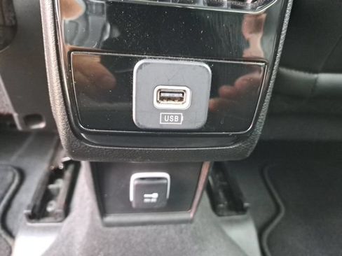Certified 2022 Jeep Compass Limited AWD/4WD image 11
