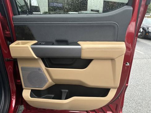 Used 2025 Ford F250 Lariat w/ Lariat Ultimate Package image 29