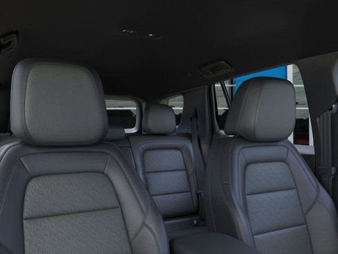 New 2026 Chevrolet Equinox LT w/ Convenience Package II FWD image 25