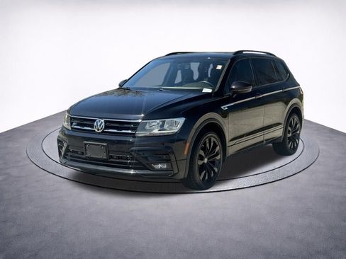 Used 2021 Volkswagen Tiguan SE AWD/4WD image 13