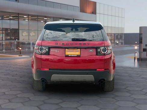 Used 2017 Land Rover Discovery Sport HSE AWD/4WD image 8