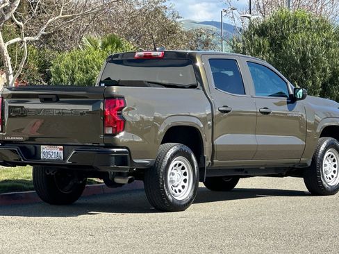 Used 2024 Chevrolet Colorado W/T image 4