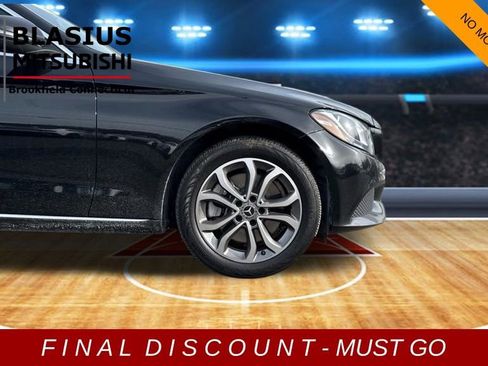 Used 2018 Mercedes-Benz C 300 4MATIC Sedan w/ Premium Package image 7