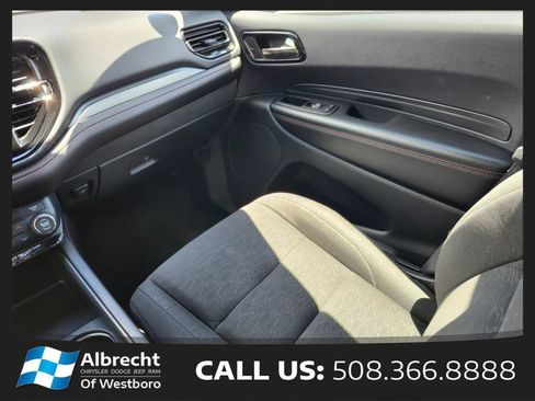 Used 2025 Dodge Durango GT AWD/4WD image 15