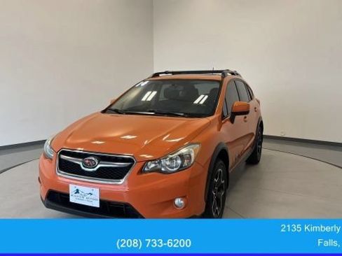 Used 2014 Subaru Crosstrek 2.0i Limited AWD/4WD image 3