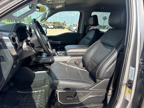 Used 2021 Ford F150 Lariat w/ Equipment Group 502A High AWD/4WD image 4