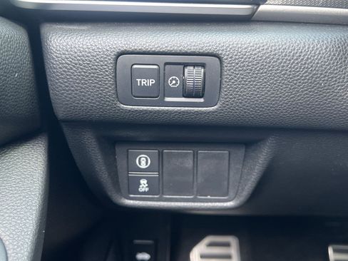 Used 2022 Honda Accord Sport image 11