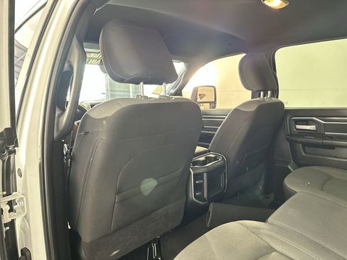 Used 2024 RAM 2500 Big Horn w/ Off Road Package image 24