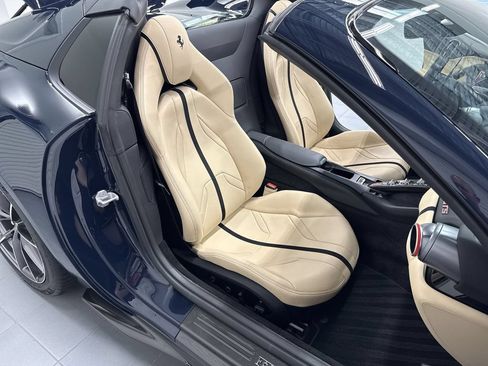 Certified 2022 Ferrari 812 GTS RWD image 23