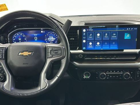 Used 2022 Chevrolet Silverado 1500 LT image 11