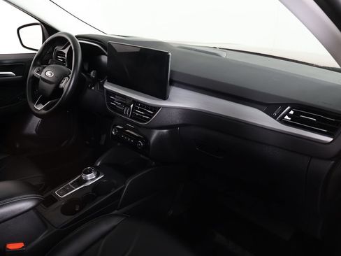 Used 2025 Ford Escape SE w/ PHEV Premium Package FWD image 28
