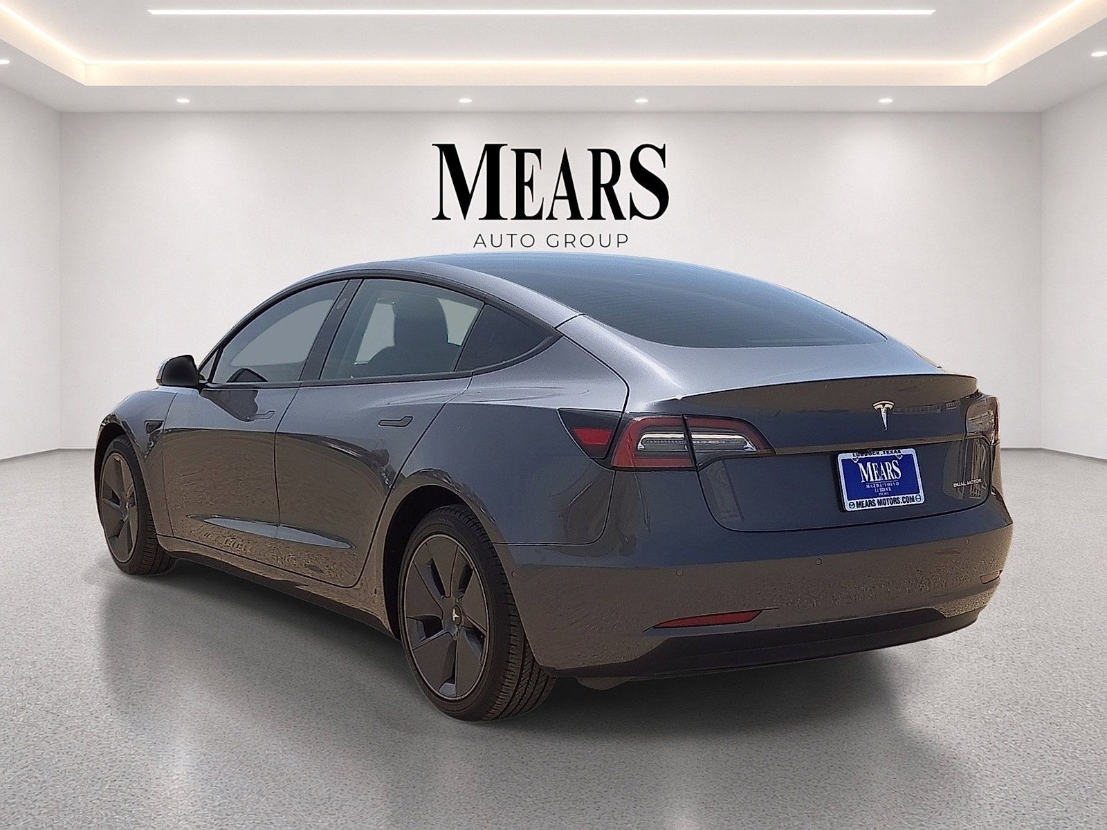Used 2022 Tesla Model 3 Long Range AWD/4WD image 3