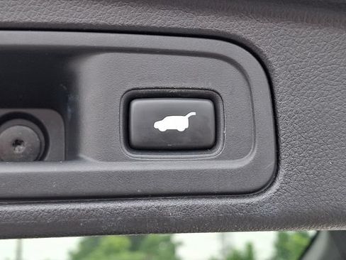 Used 2017 Honda Pilot Elite image 29