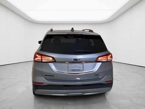 Used 2024 Chevrolet Equinox RS AWD/4WD image 2