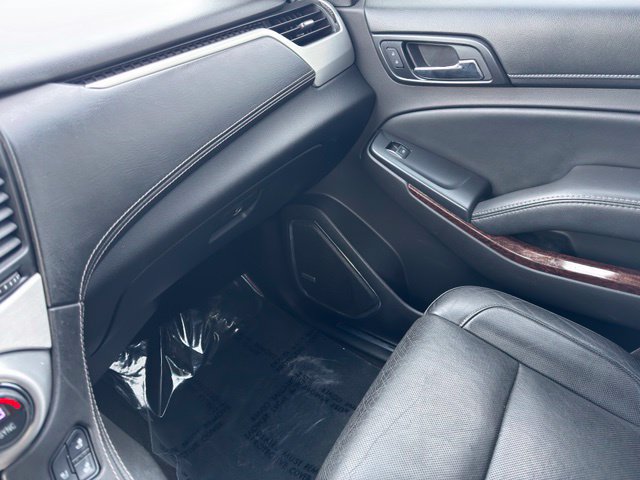 Used 2017 GMC Yukon SLT AWD/4WD image 24