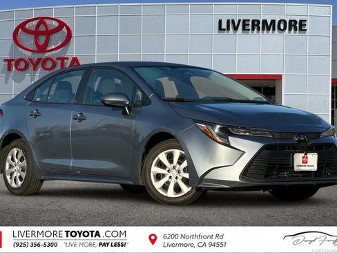 Used 2024 Toyota Corolla LE image 1