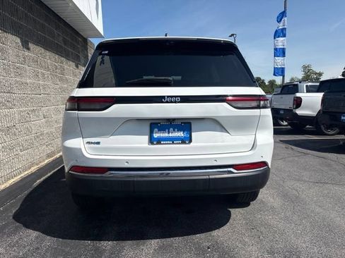 Used 2023 Jeep Grand Cherokee 4WD 4xe w/ Luxury Tech Group II image 8