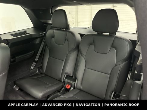 Used 2020 Volvo XC90 T6 Momentum w/ Protection Package Premier image 14