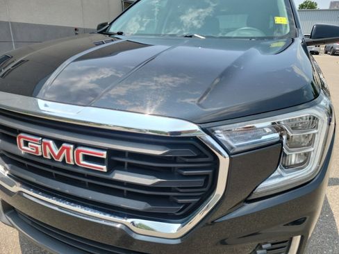 Used 2022 GMC Terrain SLE w/ Driver Convenience Package FWD image 30