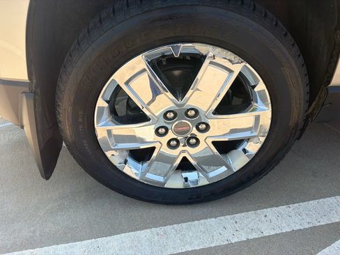 Used 2017 GMC Acadia Limited SLT FWD image 6