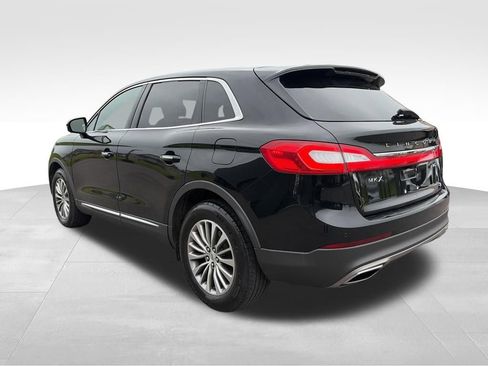 Used 2016 Lincoln MKX Select w/ Select Plus Package AWD/4WD image 15