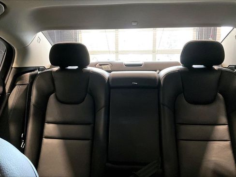 Used 2024 Volvo S60 B5 Ultimate w/ Climate Package image 15