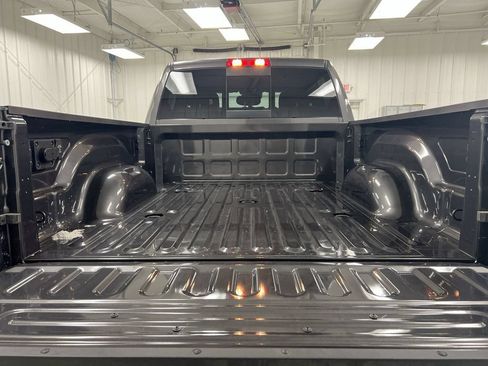 New 2026 RAM 2500 Tradesman AWD/4WD image 24
