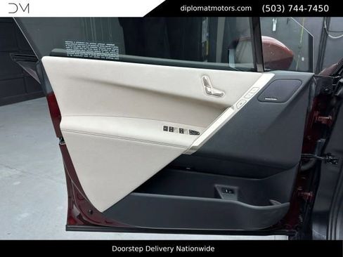 Used 2026 BMW iX xDrive60 AWD/4WD image 24