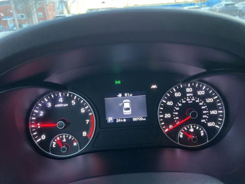 Used 2019 Kia Optima LX image 16