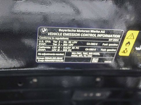 Used 2024 BMW 330i xDrive Sedan w/ Premium Package image 36