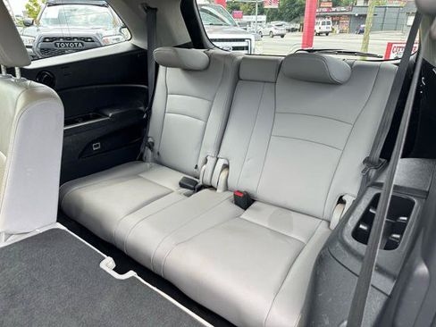 Used 2017 Honda Pilot EX-L image 12