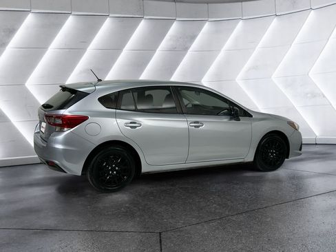 Used 2022 Subaru Impreza 2.0i image 4